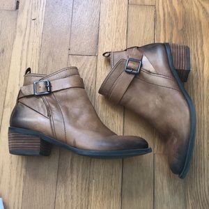 Vince Camuto Ankle Booties